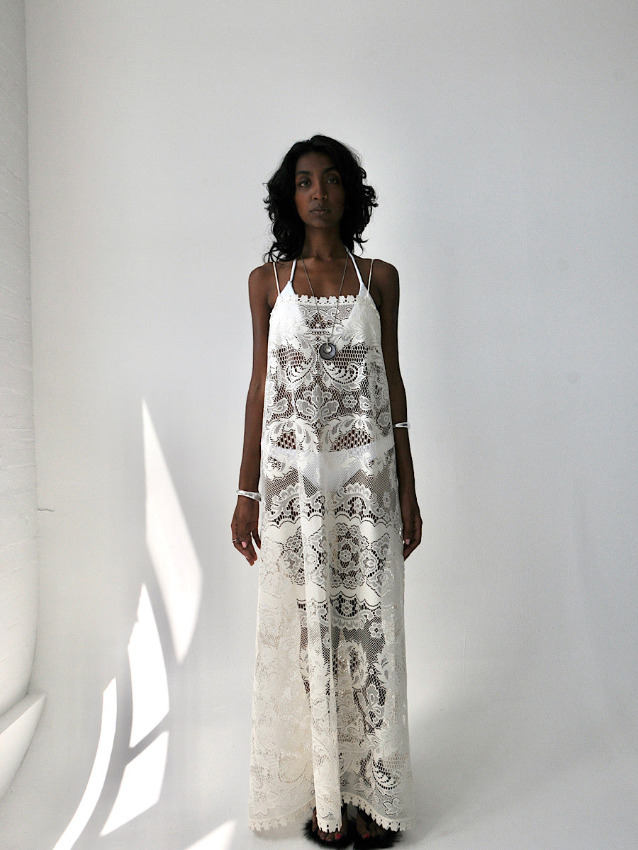 Dream Lace maxi dress