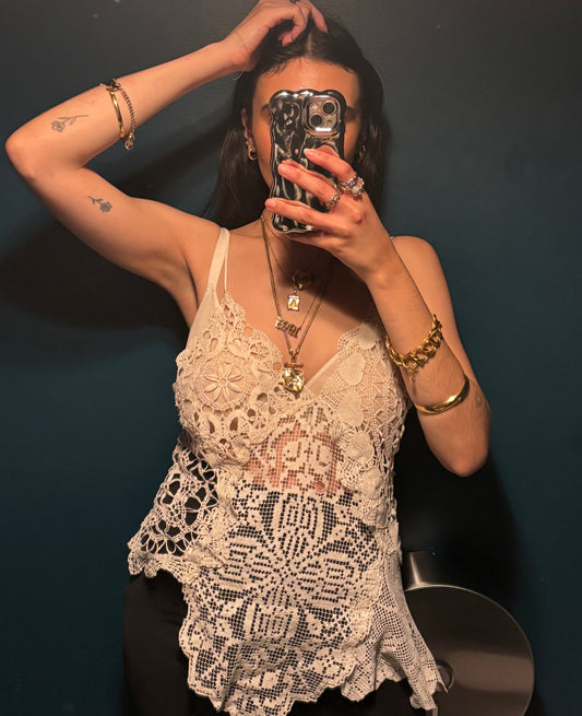 Made to order - Carmelina doily top