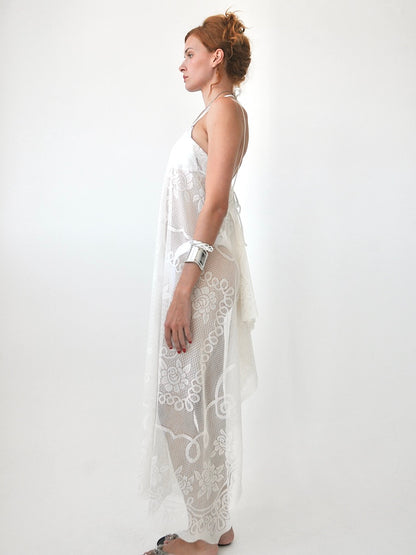 Treasure lace dress