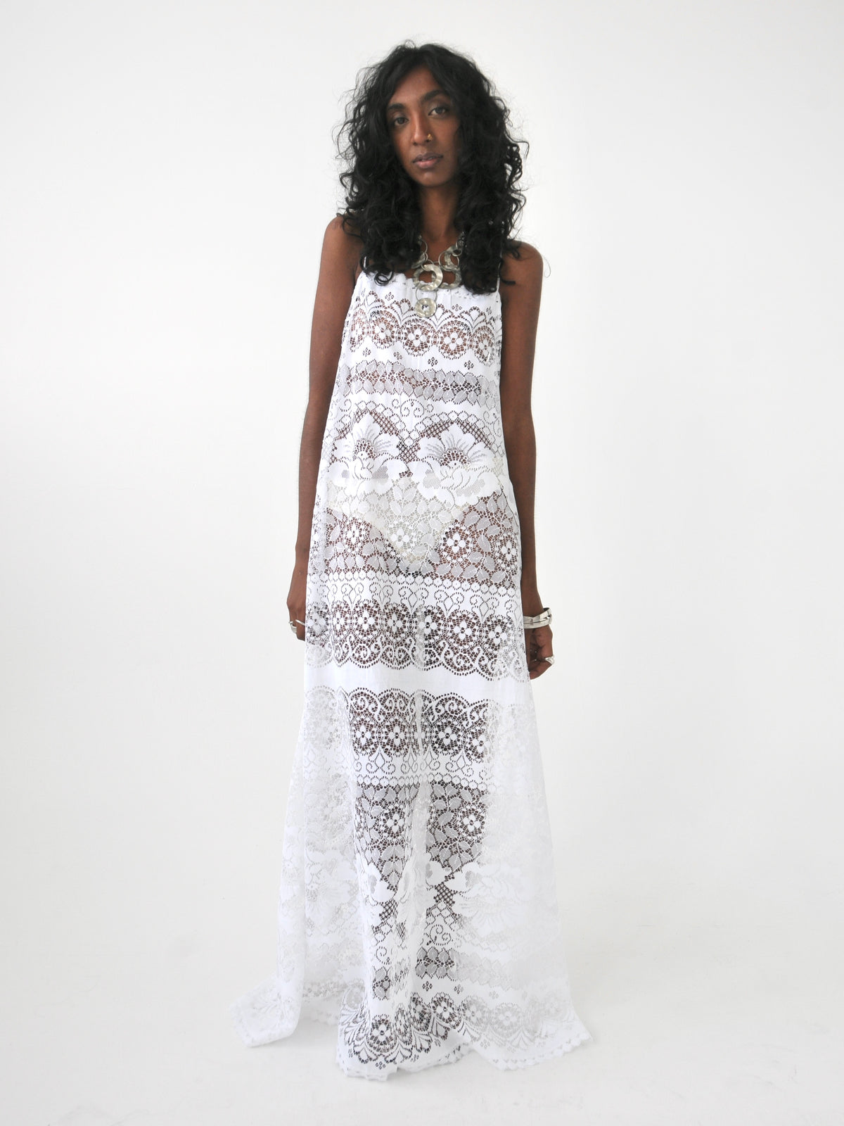 Honour vintage lace maxi dress