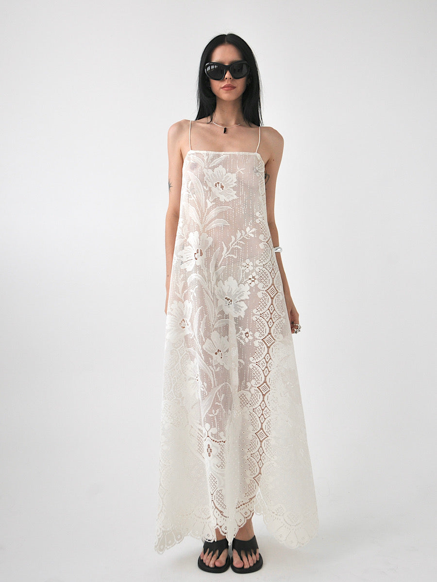 Peony vintage lace maxi dress