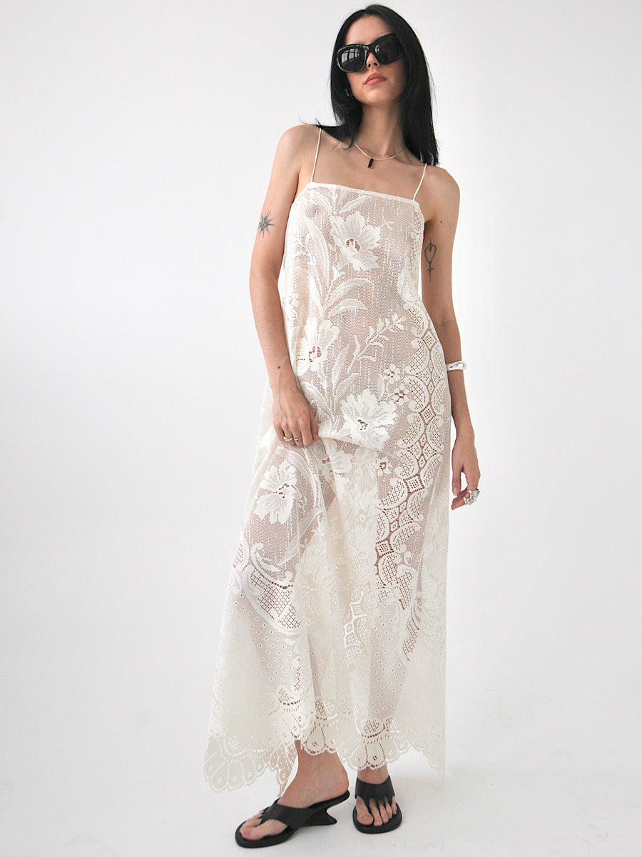 Peony vintage lace maxi dress