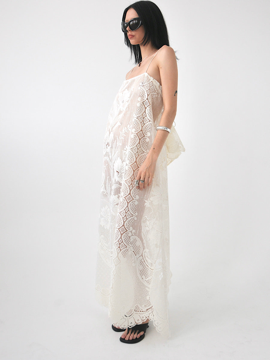 Peony vintage lace maxi dress