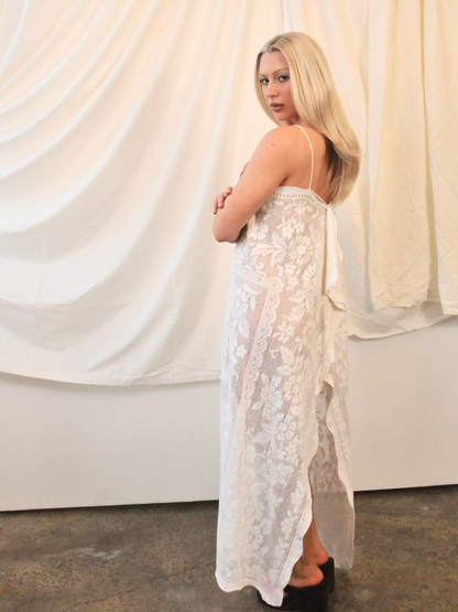 Rose lace dress IV